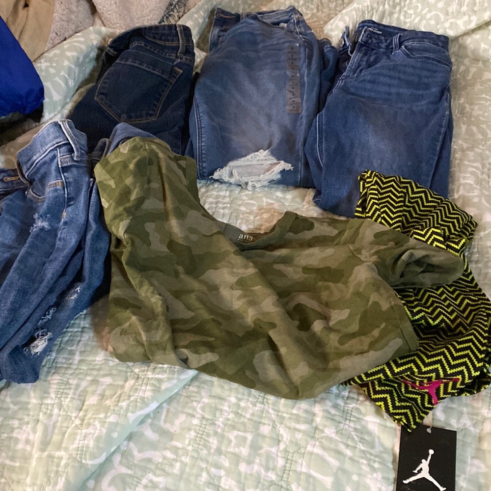 Girls bundle for $25